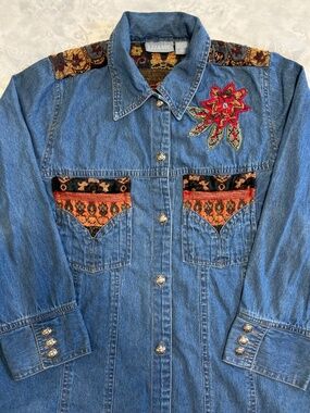 Vtg Denim Shirt XL Embroidered Western Boho Y2K Festival Cottagecore Grandmacore